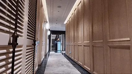 酒店機器人7.jpg 全球首個人形機器人服務員酒店在上海開業