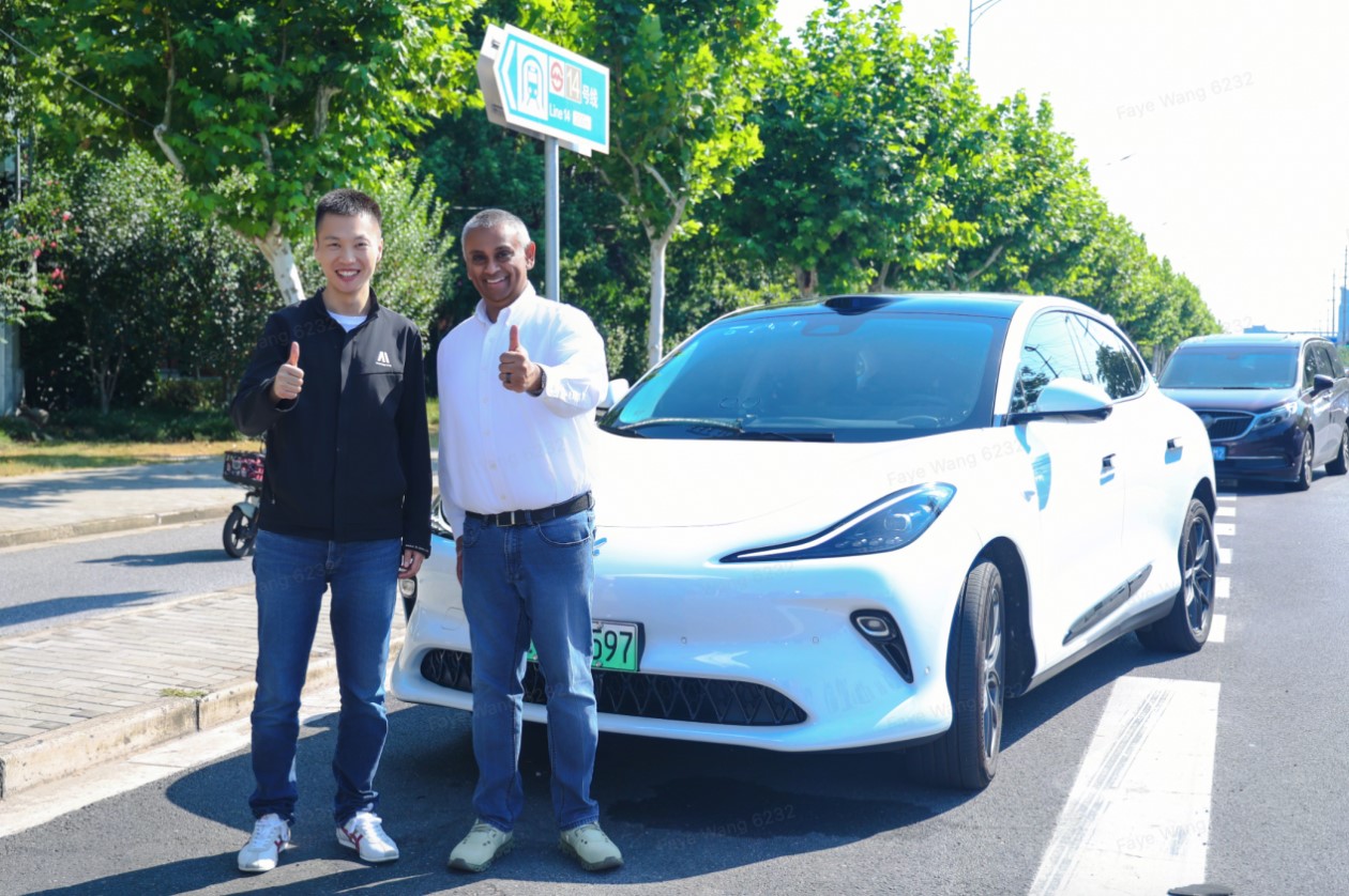 飛輪大模型2.jpg