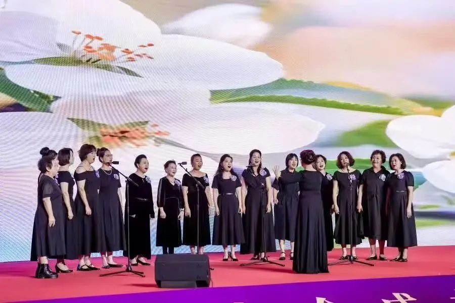 14.jpg 祝賀!南開北京校友會成立110周年