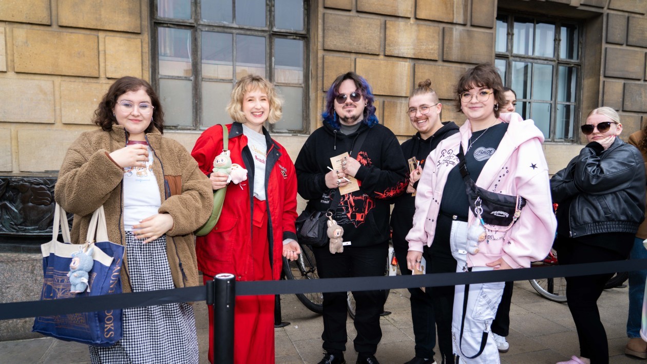 泡泡瑪特發布2025半年報 毛絨品類占比首次超越手辦